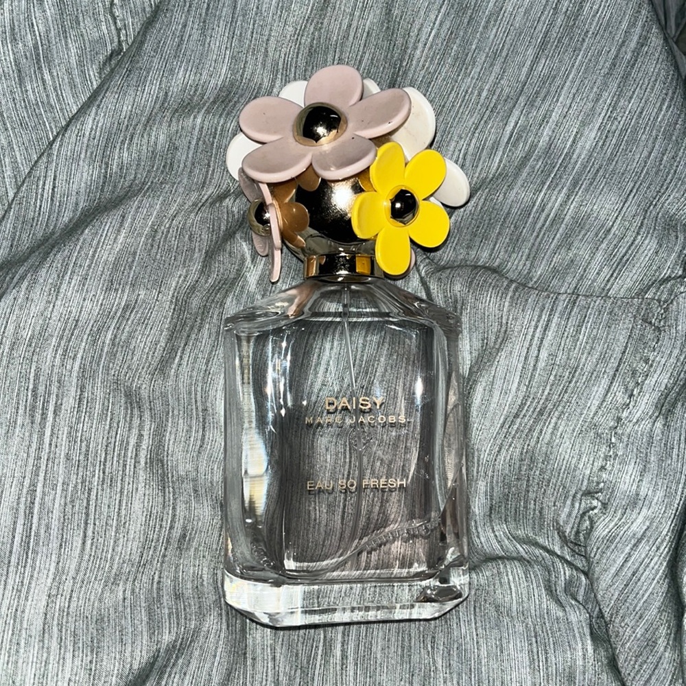 marc jacobs eau so fresh